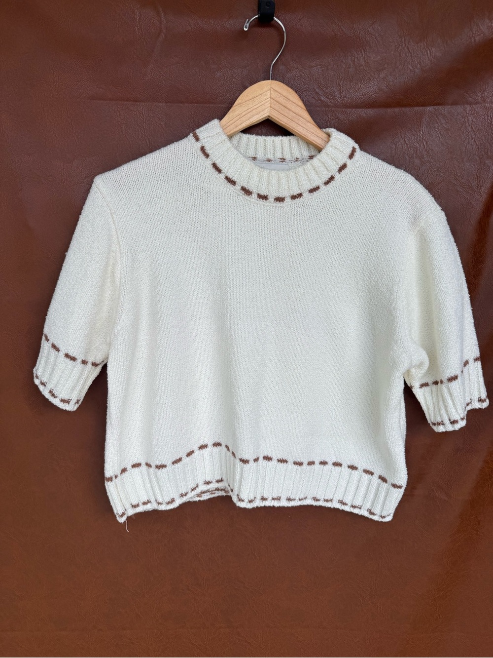 Miou Muse Cream Bouclé Knit Short Sleeve Sweater Size Small